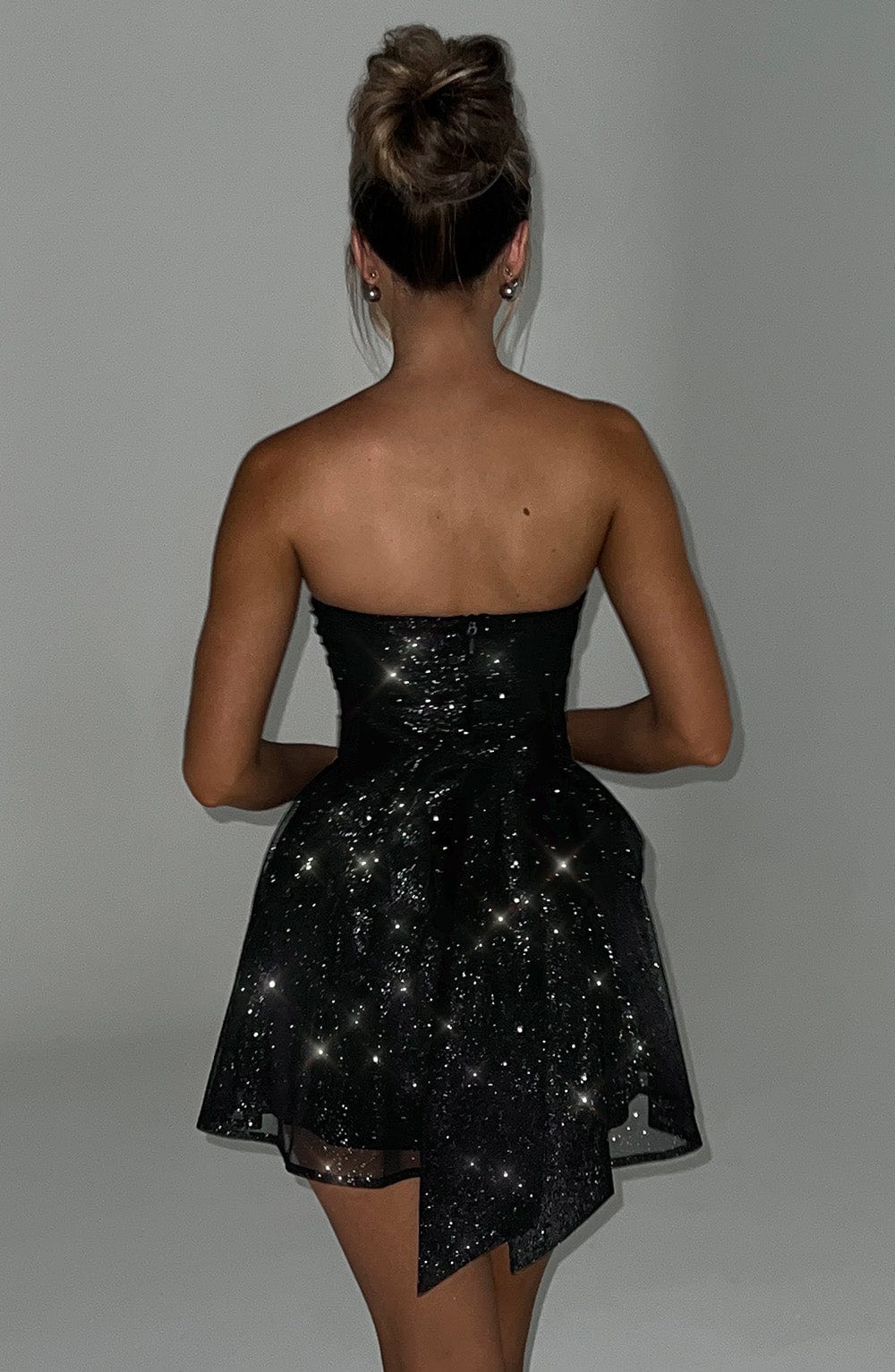 Strapless Glitter Mini Dress – A-Line Party Dress with Fitted Bodice