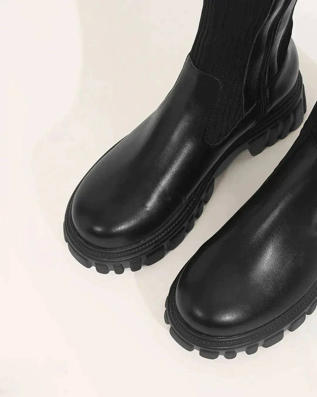 Women’s Knee-High Chunky Sole Boots – Modern Trendy Design